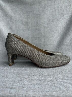 Stuart Weitzman Metallic Woven Heels | Block Heel Pumps | Made in Spain - size 9